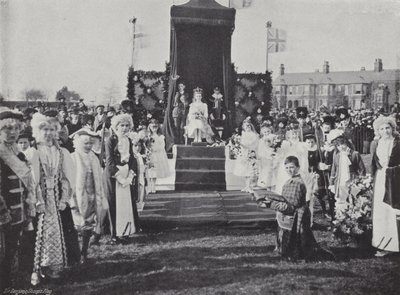 Festival Knutsford May Day, korunující královnu od J. Benjamin Stone