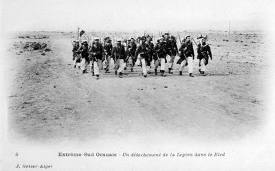 Oddíl francouzské cizinecké legie v saharské poušti, Alžírsko, c1905 od J. Geiser