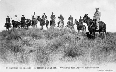 Jízda francouzské cizinecké legie, Forthassa Gharbia, Alžírsko, c1905 od J. Geiser