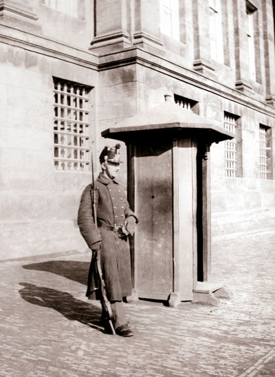 Stráž, Brusel, 1898. od James Batkin