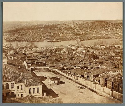 „Pera a Galata“ [Istanbul. Panorama města - pohled na čtvrti Pera a Galata] od James Robertson