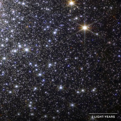 Globular Cluster M92 (NIRCam Detail) od James Webb Space Telescope (NASA)