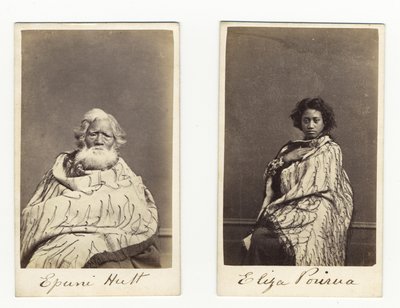Epuni Hutt a Eliza Porirua, kolem roku 1865 (tisk alba) od James Wrigglesworth
