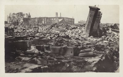Následky velkého zemětřesení v Kanto, Japonsko, 1923 od Japanese Photographer