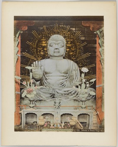 Daibutsu nebo bronzový obrázek, Nara, Japonsko (ručně kolorovaná černobílá fotografie) od Japanese Photographer