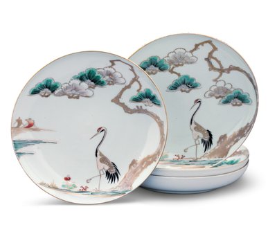 Čtyři talíře, období Edo (porcelán s červeným, zeleným, modrým a černým přeglazovaným smaltem a zlacením) od Japanese School