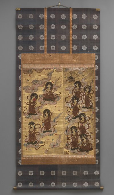 Nástěnná malba: Sestup pětadvaceti bódhisattvové (služebníci triády Amitabha), 18. století (Triptych závěsné svitky: inkoust, barva a zlato list na papíře, mosaz) od Japanese School