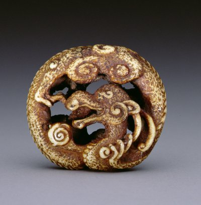 Netsuke zobrazující vodního draka, kolem 1870-80 (jelení paroh) od Japanese School