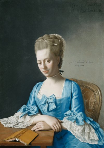Portrét Grace, hraběnky z Clanbrassil, rozené Foleyové, poloviční délky, v modrých šatech, sedící u stolu se zkříženýma rukama, 1774 od Jean Étienne Liotard