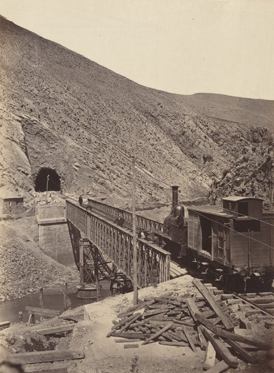Most a tunel přes Jalon, z Madridu do Zaragozy,c. 1860-1865 (foto) od Jean Laurent
