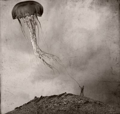 Surrealistický drak ve tvaru medúzy od Jeffrey Hummel