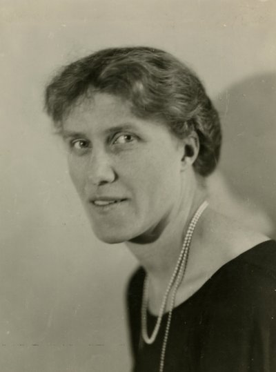 Else Brandstrom, nositelka Nobelovy ceny, nečitelní muži umírají ve vězení během války od Jessie Tarbox Beals