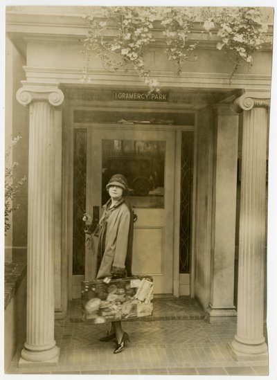 Mabel Herbert Urner, New York, USA, kolem 1905-27 (želatinová stříbrná fotografie) od Jessie Tarbox Beals