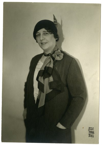 Mary Holder, Chicago, pro Maryinu dceru, pokud to bude chtít, kolem roku 1905-40 od Jessie Tarbox Beals