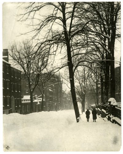 Mt Vernon Street, Boston, cca 1902-10 (želatinová stříbrná fotografie) od Jessie Tarbox Beals