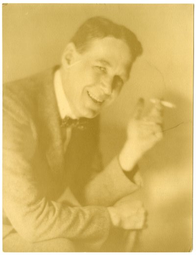Walter Gelber, kolem 1905-40 od Jessie Tarbox Beals