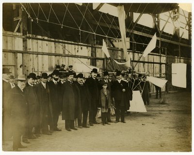 Světová výstava St Louis, Pres Francis vpravo od Jessie Tarbox Beals