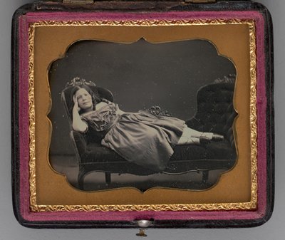 Portrét dívky ležící na lehátku bez názvu, 1855. od John Adams Whipple