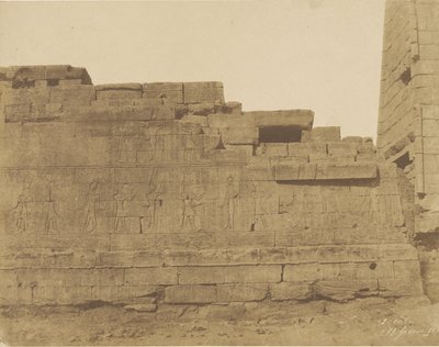 Karnak, Temple South of the Hypostyle Hall, South Wall (Exterior Face) od John Beasly Greene