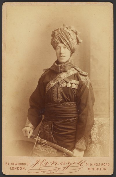 Kapitán SB Beatson, 11 od John Jabez Edwin Paisley Mayall