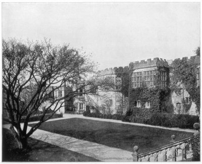 Haddon Hall poblíž Bakewell, Derbyshire, Anglie, konec 19. století. od John L. Stoddard