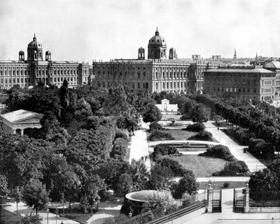Volksgarten a Theseum, Vídeň, Rakousko, 1893. od John L. Stoddard