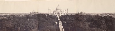 [Tádž Mahal z brány], leden-březen 1864. od John Murray