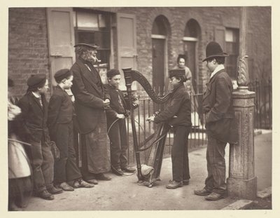 Halian Street Musicians, 1881. od John Thomson