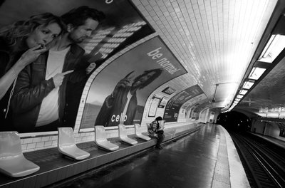 Paříž na jaře, 2022 (foto) od Jon Nicholson
