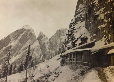 Album "Moje světová válka - vzpomínky na jihozápadní frontu v Korutanech, Itálie, Trentino-Alto Adige) 31.3.1915-12.11. 1918 - Josef Zohles Vídeň ": vojenská kasárna v Al od Josef Zohles