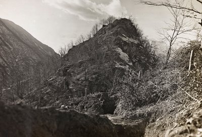 Album "Moje světová válka - vzpomínky na jihozápadní frontu v Korutanech, Itálie, Trentino-Alto Adige) 31.3.1915-12.11. 1918 - Vídeň Josefa Zohleho ": válečná zóna (č/b foto) od Josef Zohles