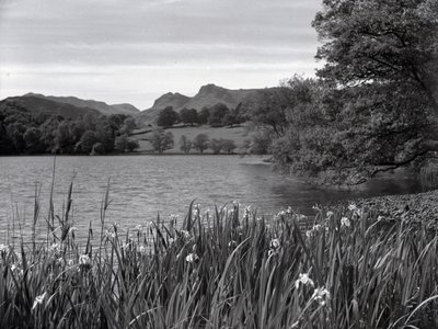 Pohled na Loughrigg Tarn od Joseph Hardman