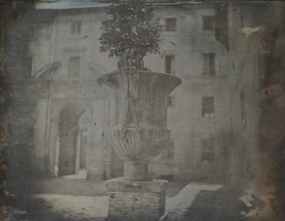 Váza, Santa Cecilia v Trastevere, Řím, 1842. od Joseph Philibert Girault De Prangey