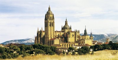Katedrála Panny Marie v Segovii od Juan Gil de Hontanon