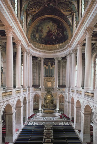 Vnitřní pohled na kapli, foto 1699-1710 od Jules Hardouin Mansart