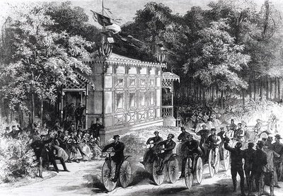 A Velocipede Race at Pre Catelan, c.1860-70 (rytina) (č/b foto) od Jules Pelcoq