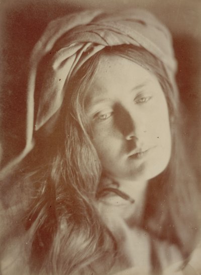 („Beatrice Cenci“)  – May Prinsep od Julia Margaret Cameron