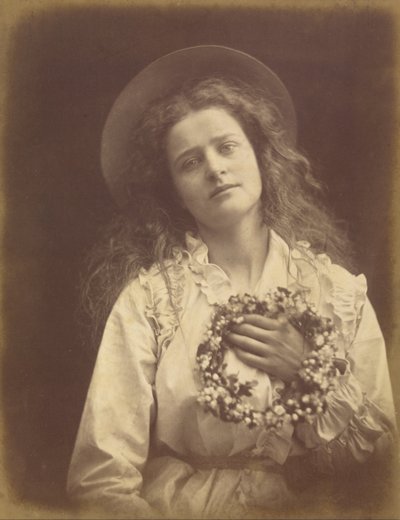 Protože mám být královnou května, matko, mám být královnou května od Julia Margaret Cameron