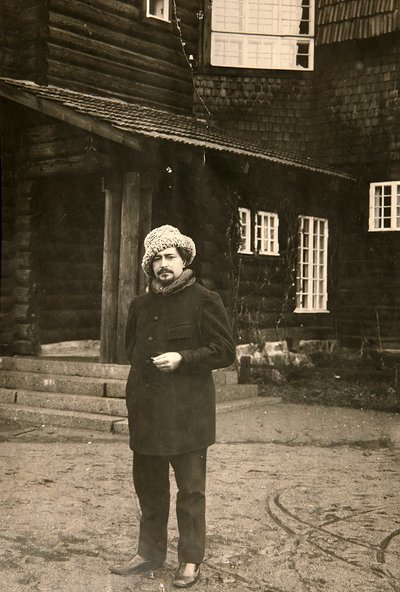 Ruský autor Leonid Andrejev ve svém domě ve Vammelsuu Serovo, počátek 20. století od Karl Karlovich Bulla