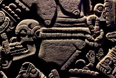Amerika; archeologie; Mexiko; Templo Mayor; Velký chrám Aztéků; Coyolxauqui, 2010 (foto) od Kenneth Garrett