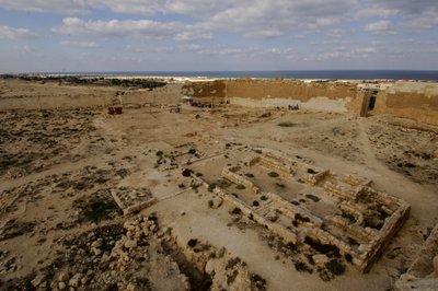 Kleopatra; Hledání poslední egyptské královny; Katalog výstavy; strana 22; Kleopatra, 2011 (foto) od Kenneth Garrett