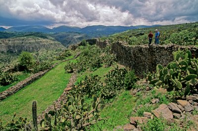Říše slunce, Wari(Huari), údolí Ayachucho, 2002 (foto) od Kenneth Garrett