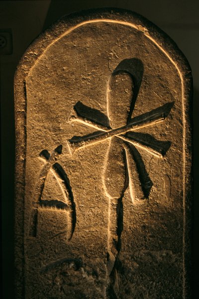 Stéla královny 1. dynastie, Abydos, Egypt; Egyptské muzeum, Káhira, 2005 (foto) od Kenneth Garrett