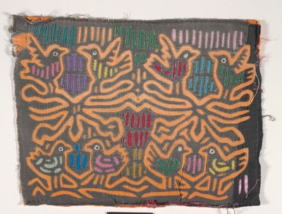 Shirt Panel (mola), cca 1950 (aplikovaná bavlna) od Kuna Indian Culture