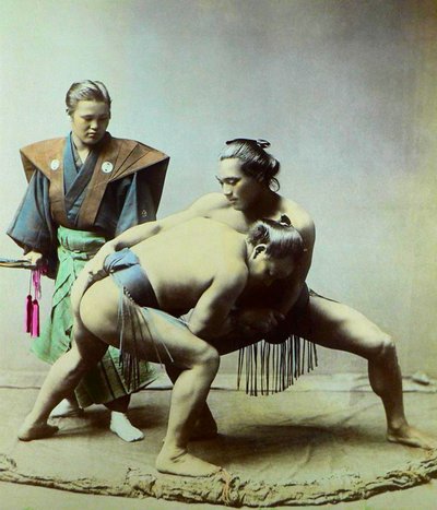 Zápasníci sumo, cca 1880 (foto) od Kusakabe (attr. to) Kimbei