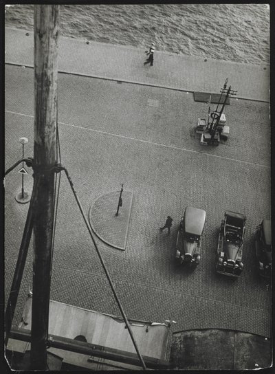 Stockholm, kolem roku 1930 (želatinový stříbrný tisk) od Laszlo Moholy Nagy