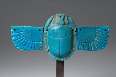 Okřídlený skarab (fajáns) od Late Period Egyptian