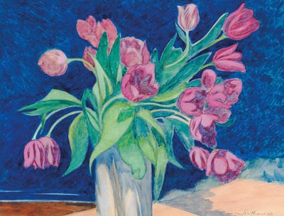 Růžové tulipány ve váze, v pozadí mořská krajina s dunami, 1935. od Leon Spilliaert