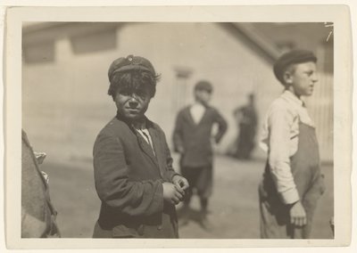 [Joe (José) Mello, Acushnet Mills, New Bedford, Massachusetts] od Lewis W. Hine