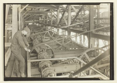 Breaker Boys už nejsou potřeba, tohle je moderní Breaker od Lewis Wickes Hine